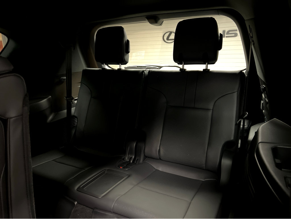New 2026 Lexus LX 700h Luxury w/ Appearance Package AWD/4WD image 43