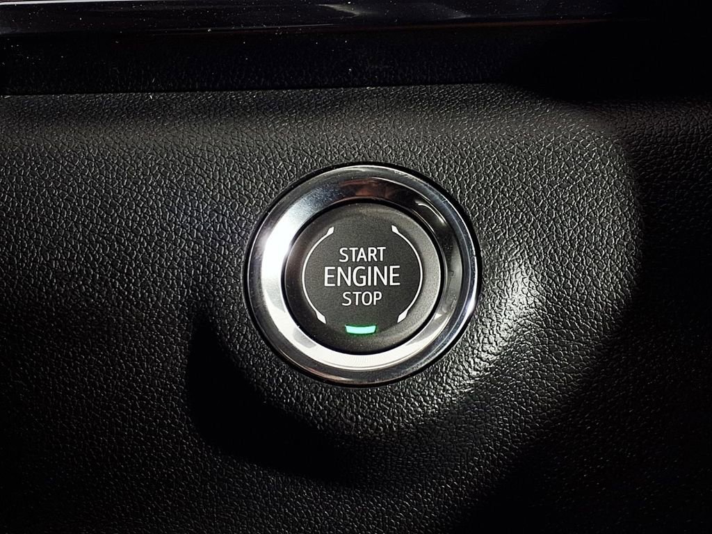 New 2026 GMC Terrain AT4 AWD/4WD image 17