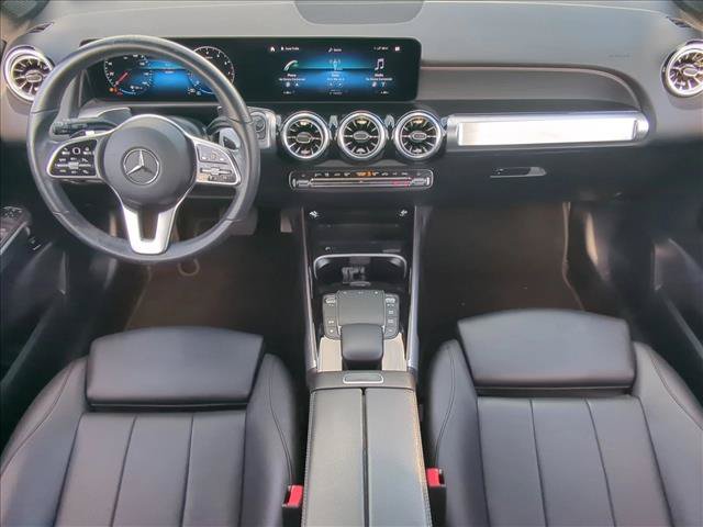 Used 2023 Mercedes-Benz GLB 250 4MATIC image 18