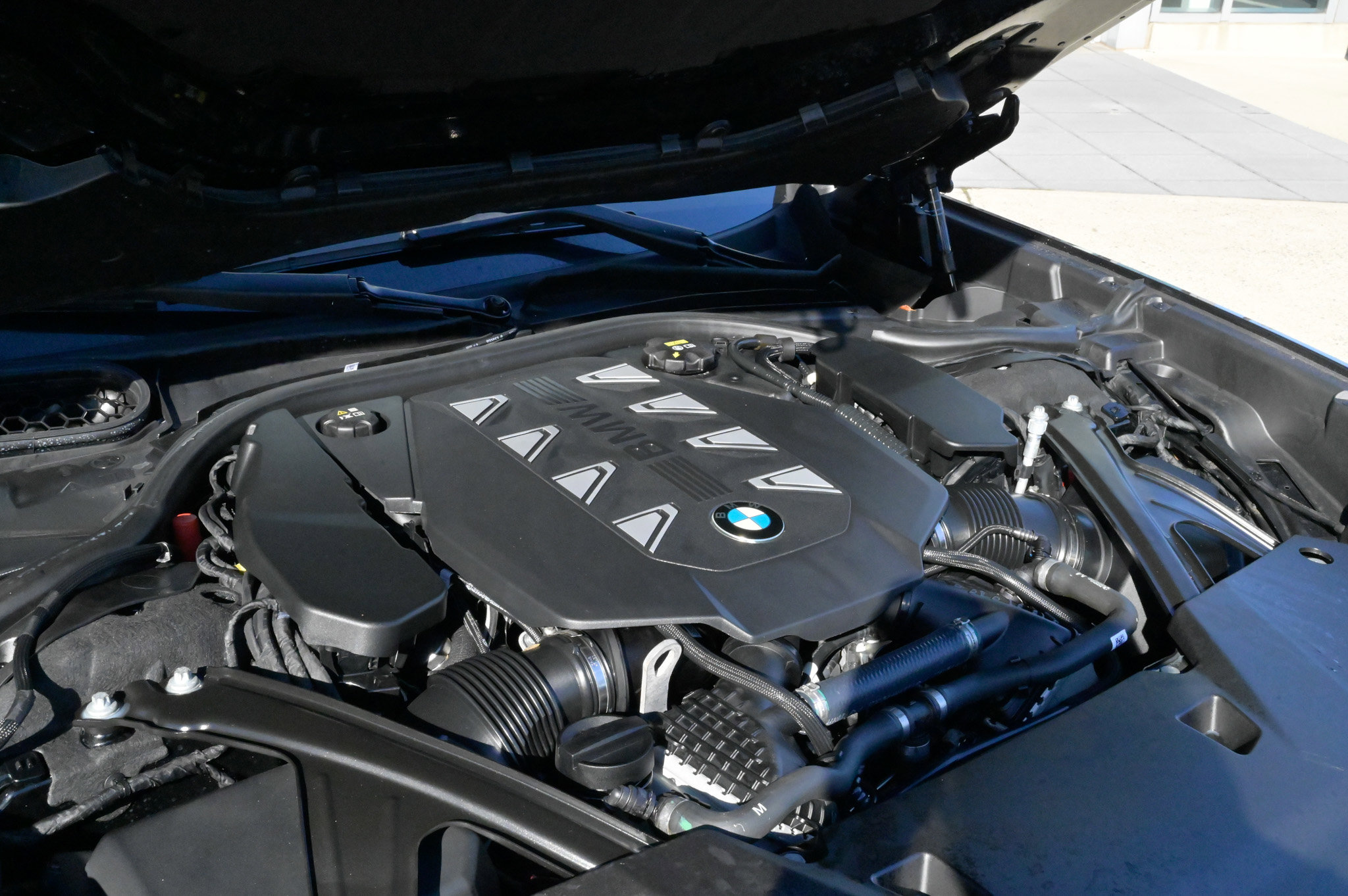 Used 2023 BMW 760i xDrive w/ Executive Package image 66