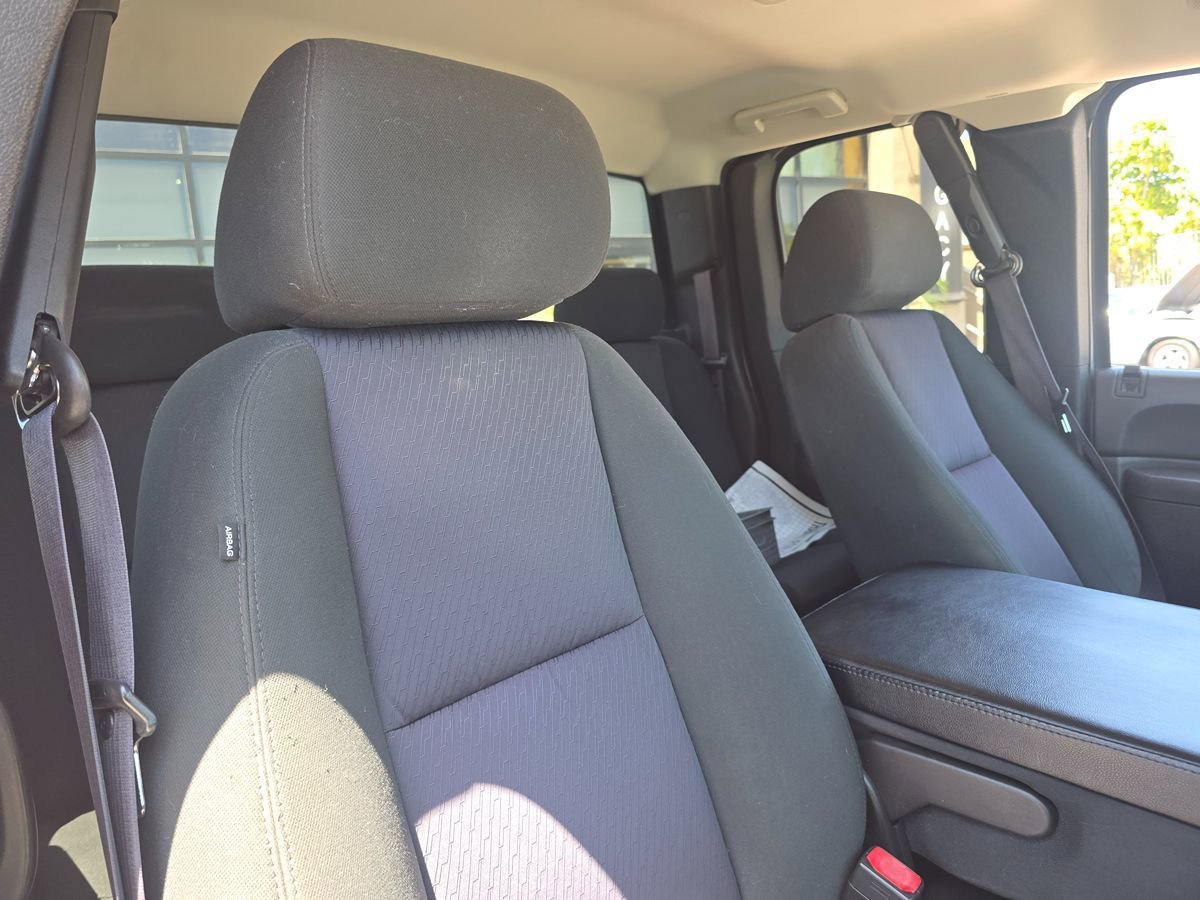 Used 2012 Chevrolet Silverado 1500 LT w/ All-Star Edition RWD image 16