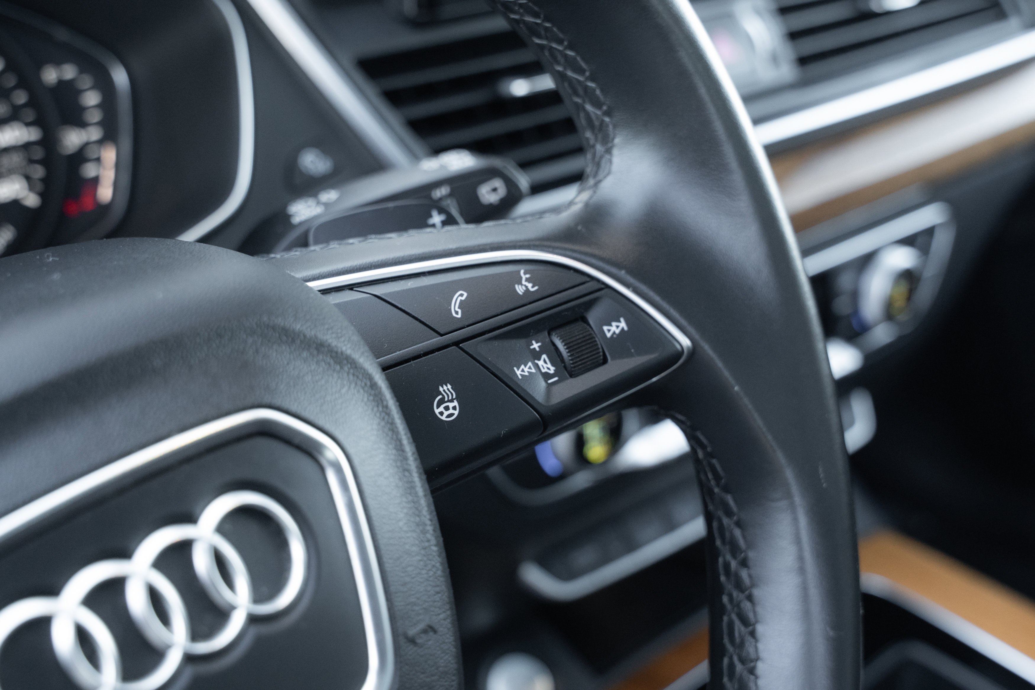 Certified 2023 Audi Q5 2.0T Premium w/ Convenience Package image 11