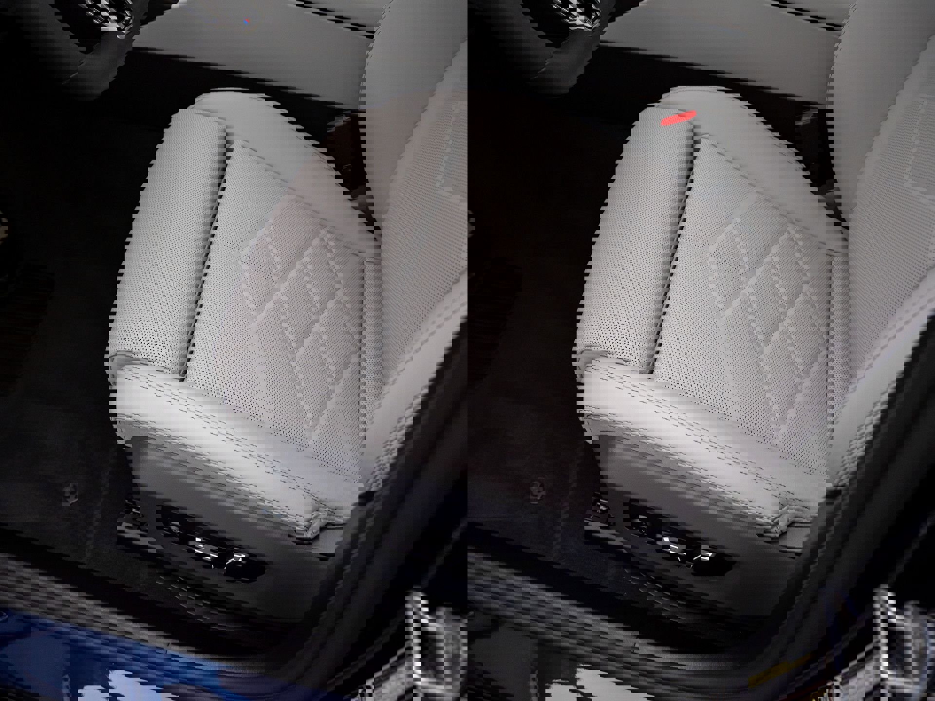 New 2026 BMW 540i xDrive w/ M Sport Package image 17