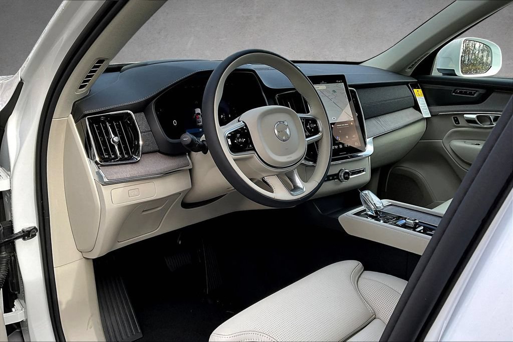 New 2026 Volvo XC90 B6 Ultra w/ Protection Package AWD/4WD image 7