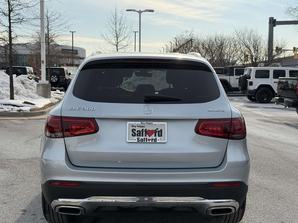Used 2021 Mercedes-Benz GLC 300 4MATIC w/ Premium Package image 12