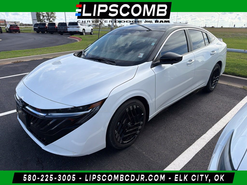 Used 2027 Nissan Sentra SR w/ SR Premium Package FWD image 1