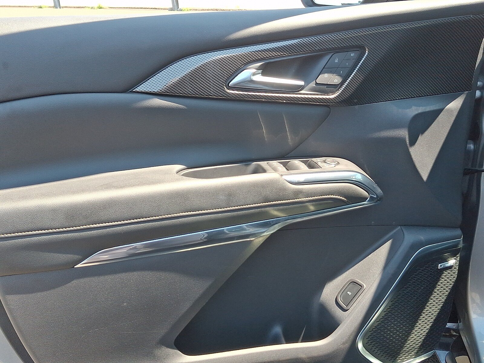 Used 2025 Chevrolet Traverse High Country w/ LPO, Floor Liner Package AWD/4WD image 13