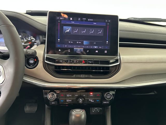 Used 2024 Jeep Compass Limited image 21