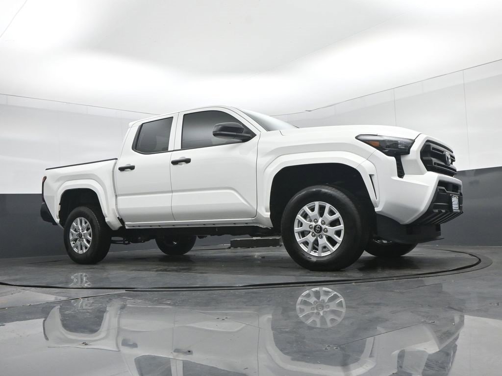 Used 2025 Toyota Tacoma SR image 55