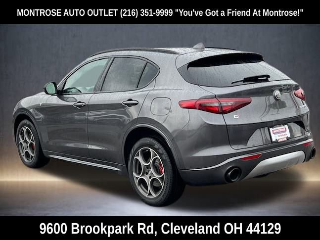 Used 2023 Alfa Romeo Stelvio Ti w/ Active Assist Plus Package image 5