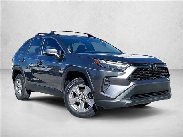 Used 2022 Toyota RAV4 XLE image 12