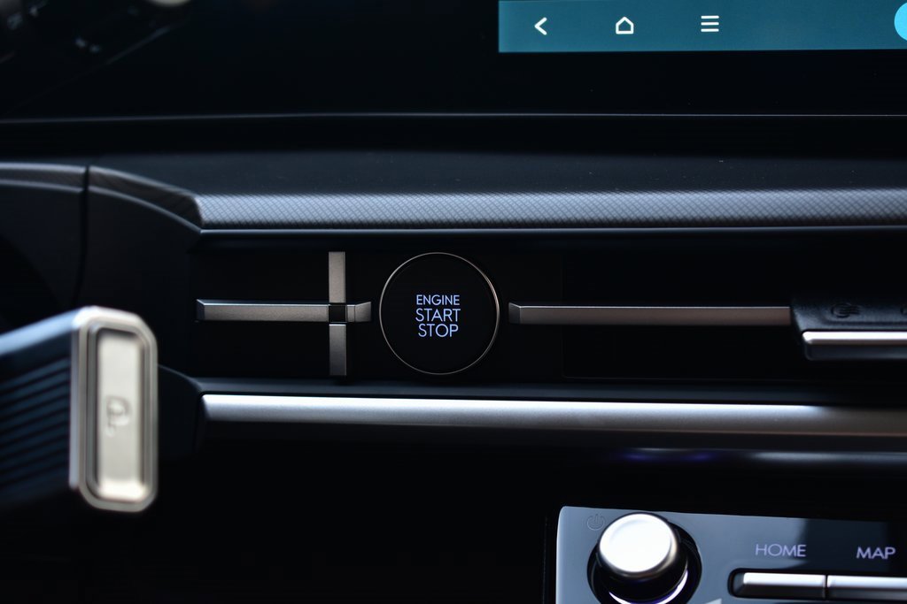 New 2026 Hyundai Santa Fe SEL image 42