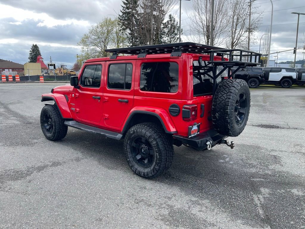 Used 2018 Jeep Wrangler Unlimited Sahara image 3