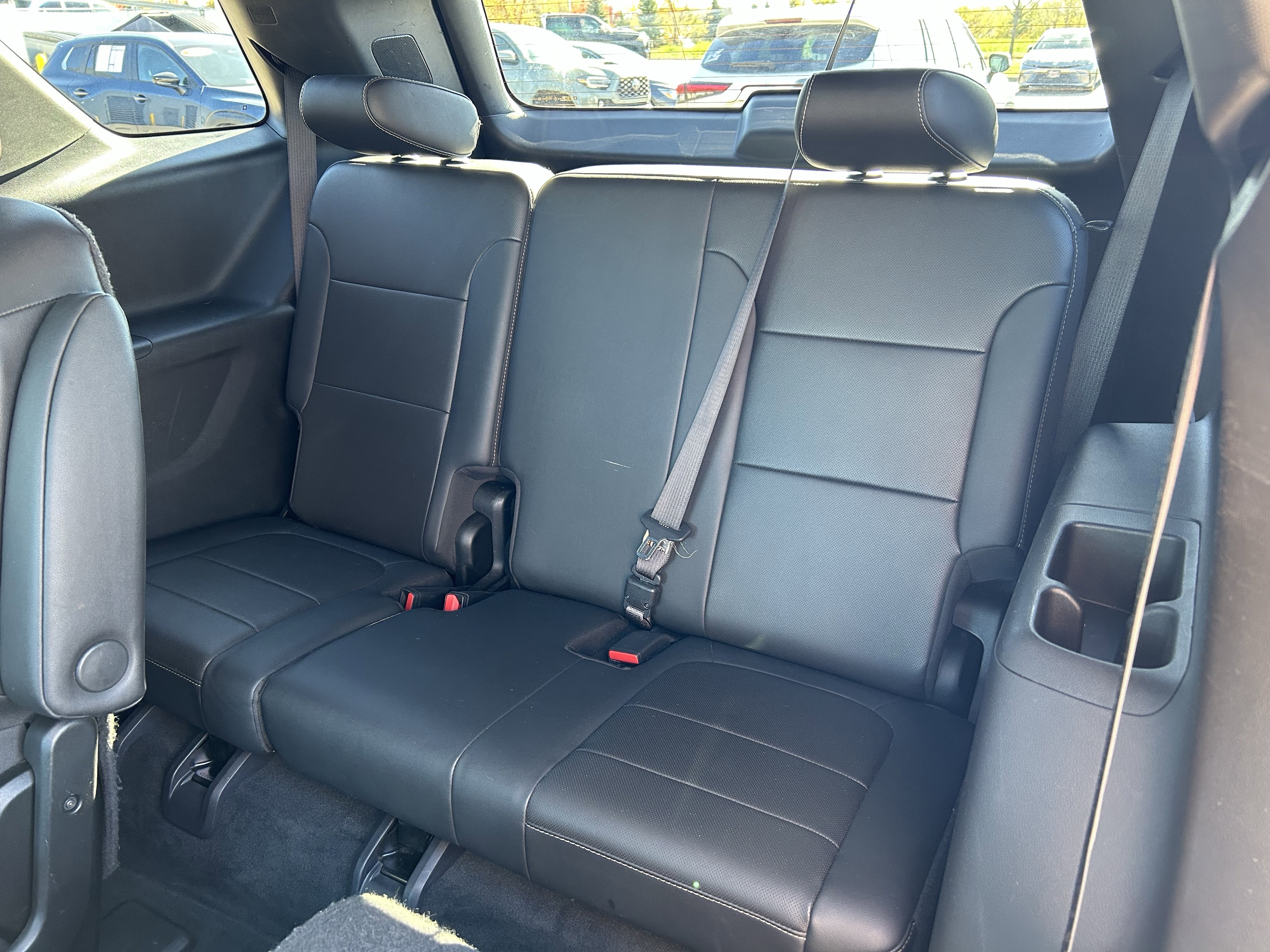 Used 2023 Chevrolet Traverse Premier image 22