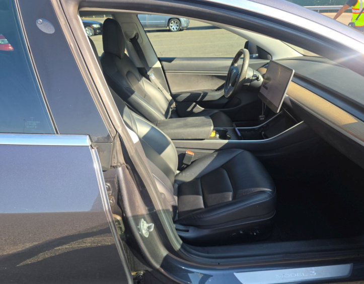 Used 2020 Tesla Model 3 Performance AWD/4WD image 5