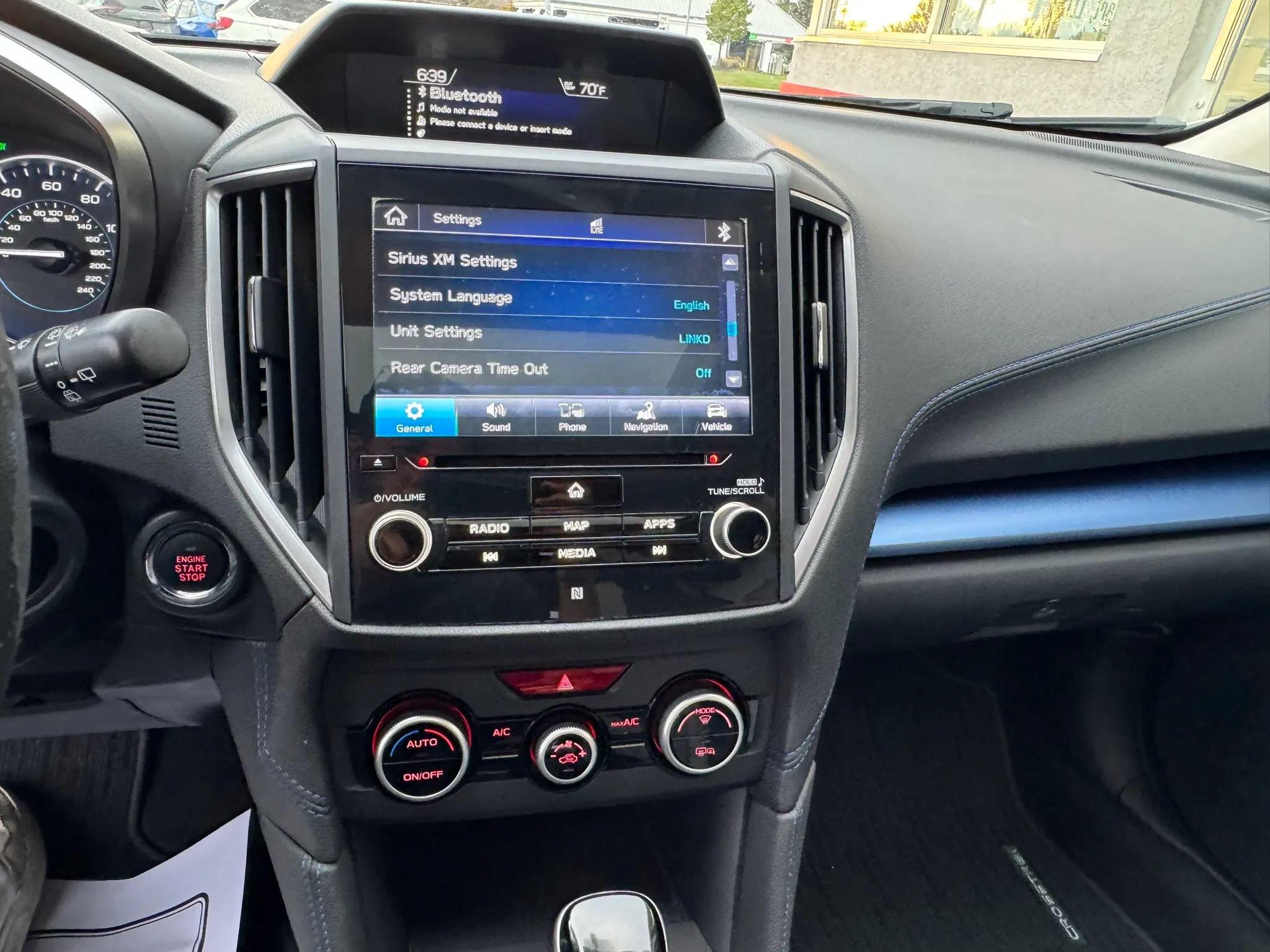 Used 2019 Subaru Crosstrek Hybrid w/ Moonroof Package w/Navigation AWD/4WD image 11