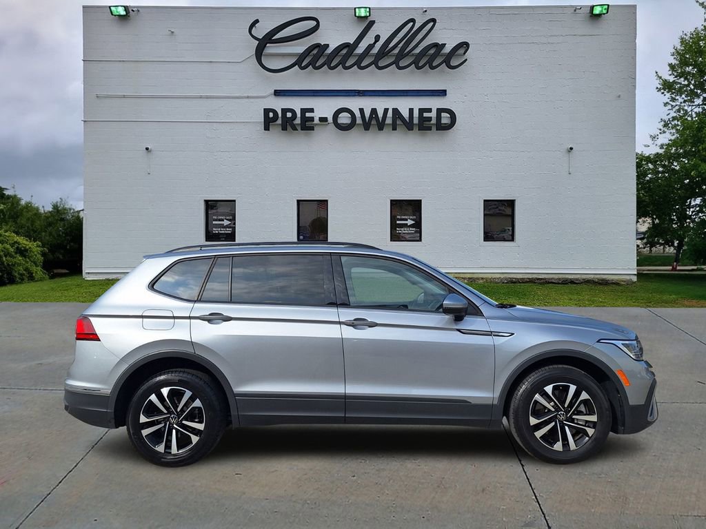 Used 2024 Volkswagen Tiguan S FWD image 2