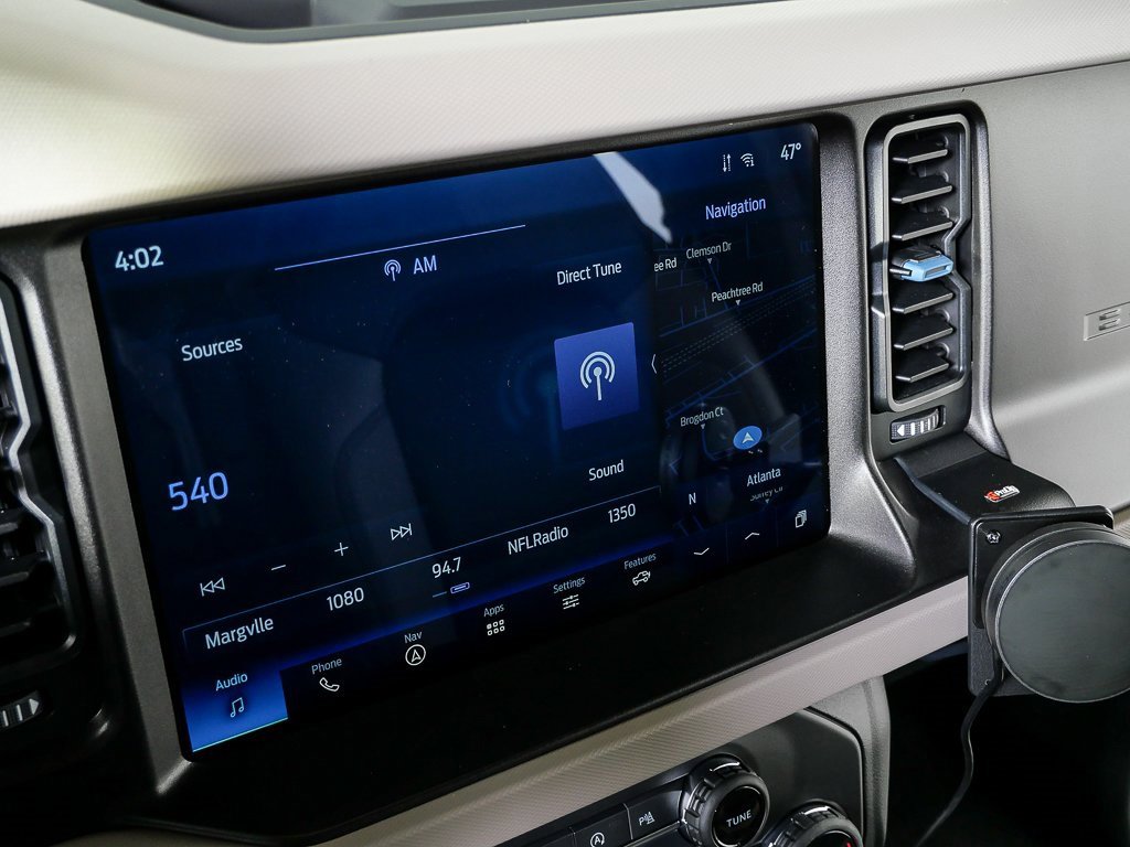 Used 2023 Ford Bronco Wildtrak image 13