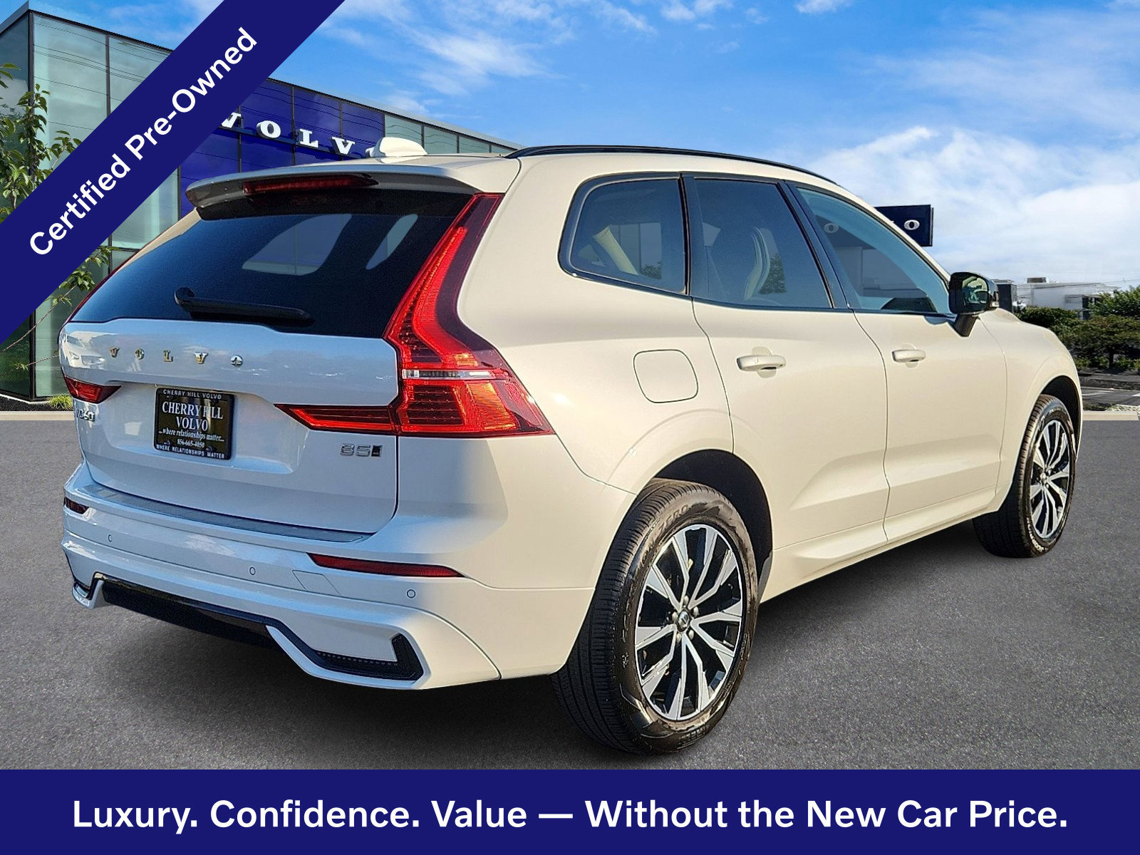 Certified 2024 Volvo XC60 B5 Core w/ Protection Package Premier AWD/4WD image 7