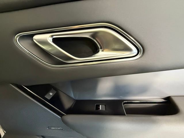Certified 2026 Land Rover Range Rover Velar S image 34