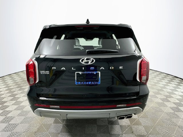 Used 2025 Hyundai Palisade SEL FWD image 4