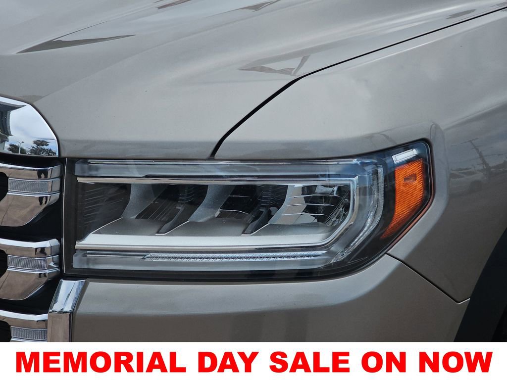 Used 2023 GMC Acadia SLE w/ Driver Convenience Package AWD/4WD image 34