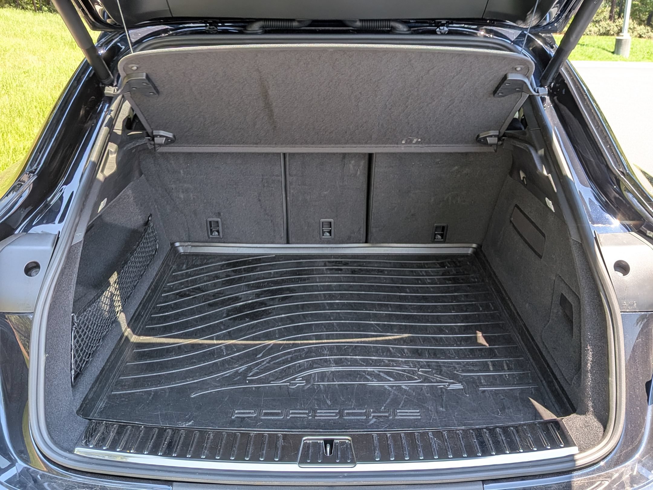 Certified 2023 Porsche Cayenne Platinum Edition AWD/4WD image 22