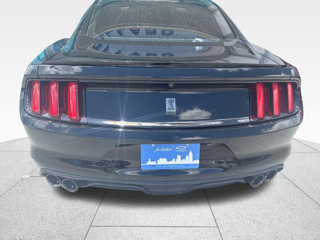 Used 2016 Ford Mustang Shelby GT350 w/ Technology Package RWD image 6