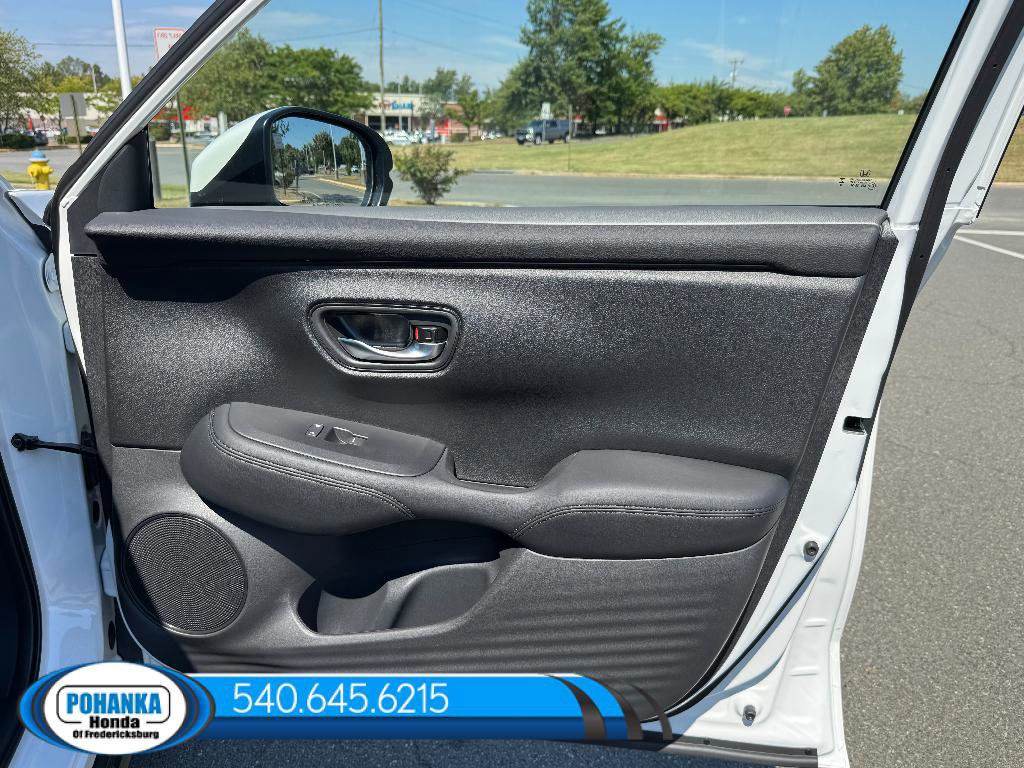 New 2026 Honda HR-V LX image 31