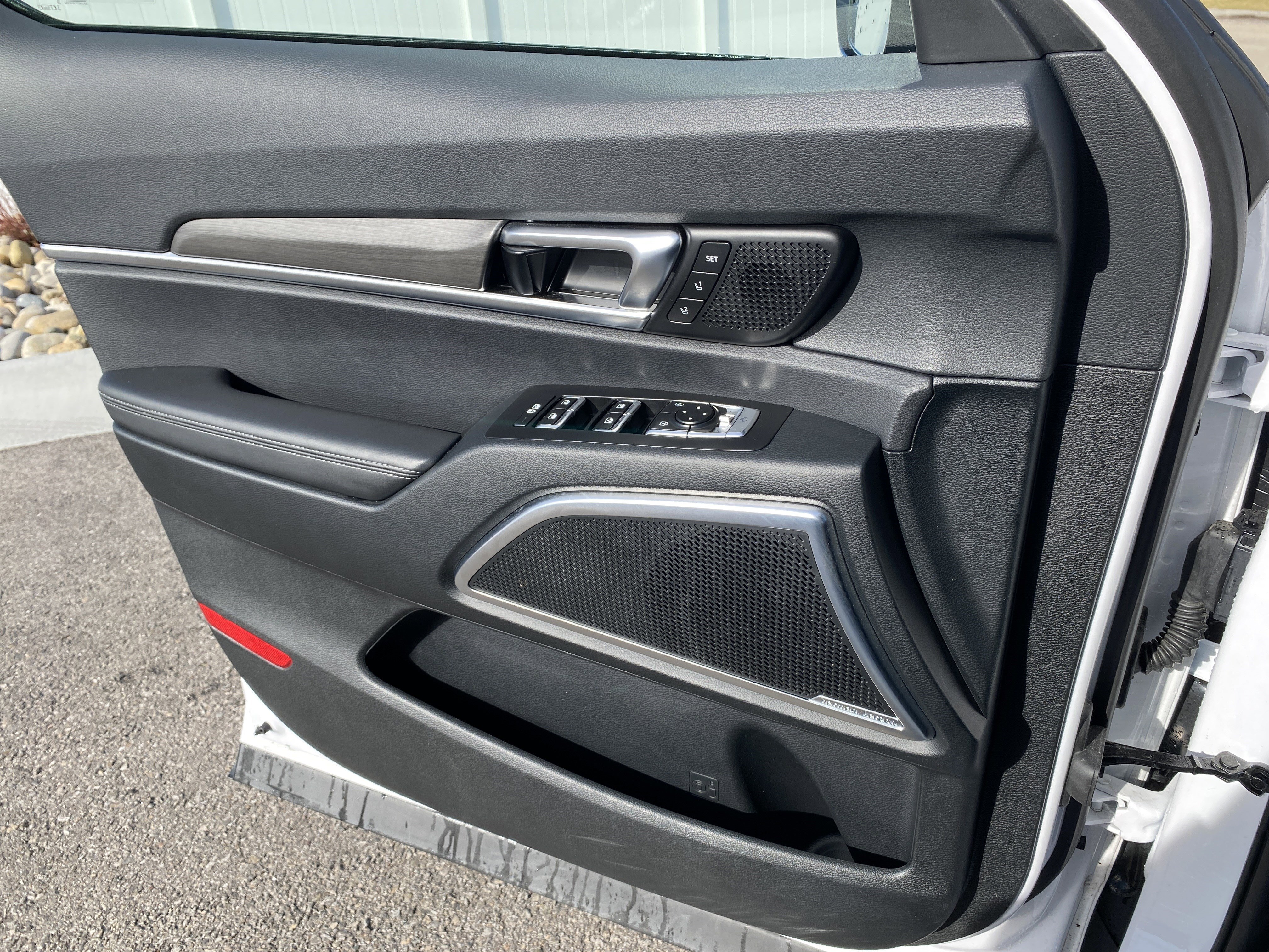 Used 2024 Kia Telluride SX Prestige X-Pro image 17