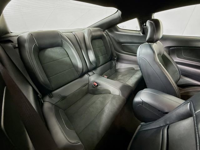 Used 2016 Ford Mustang Shelby GT350 w/ Technology Package image 29