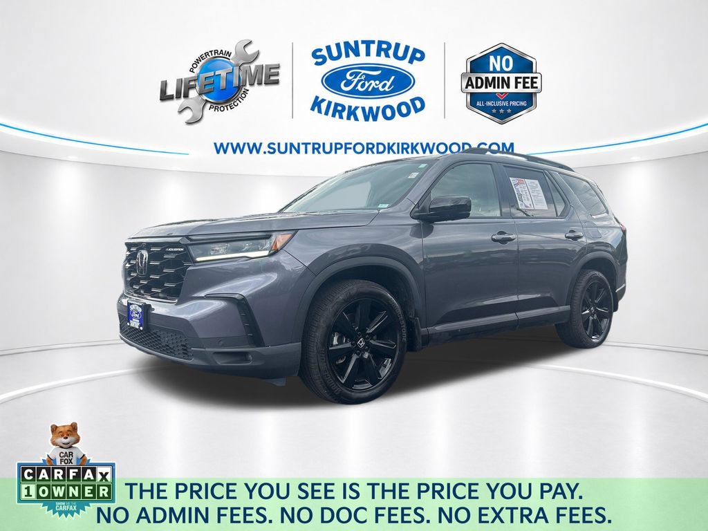 Used 2025 Honda Pilot Black Edition image 1