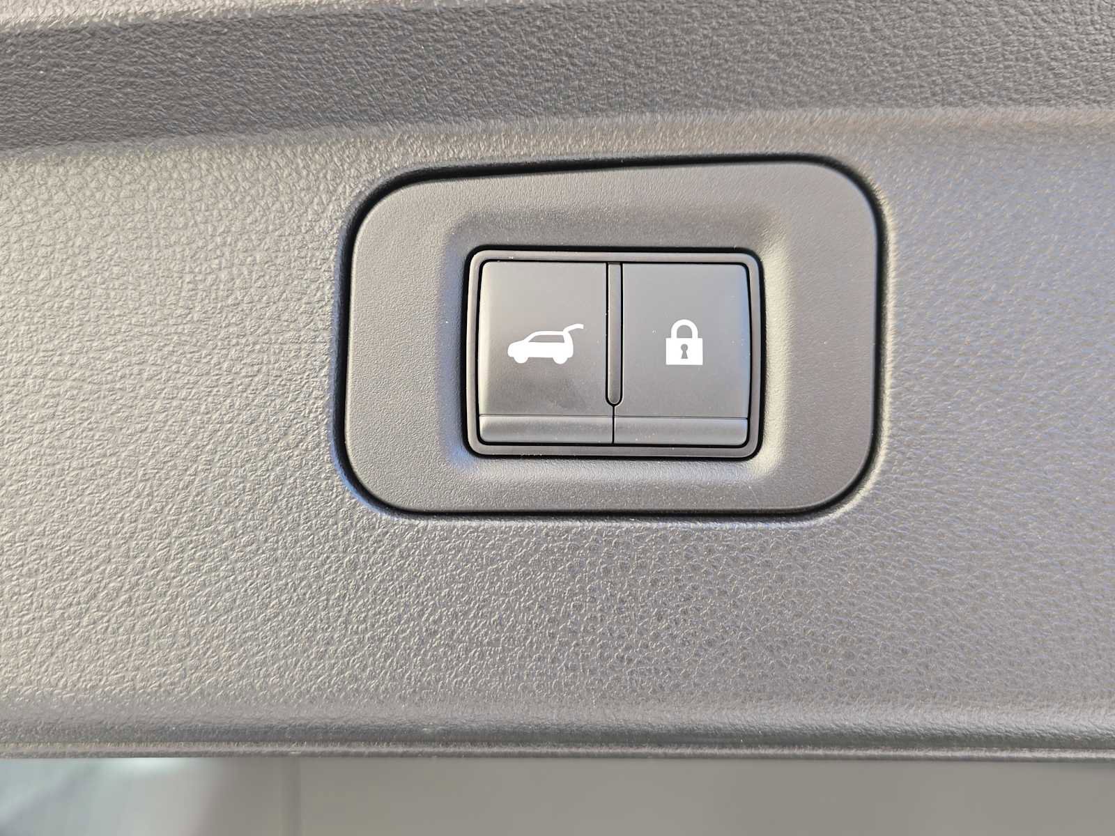 Certified 2025 INFINITI QX80 Luxe image 24