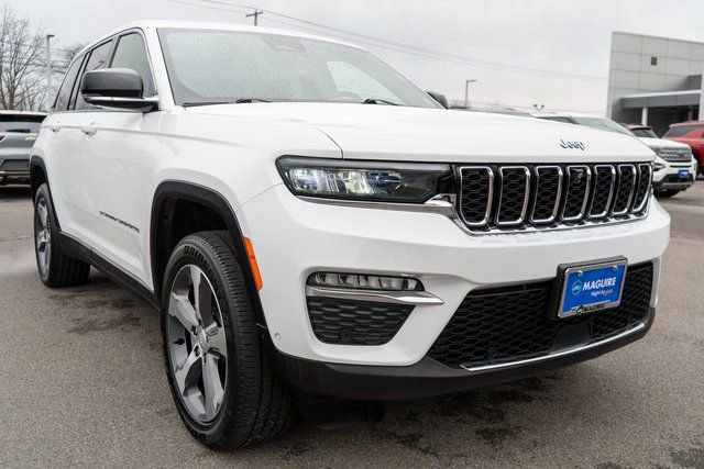 Used 2024 Jeep Grand Cherokee Limited 4xe w/ Luxury Tech Group II image 4