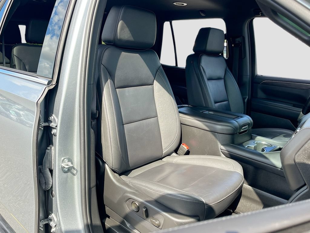 Used 2024 Chevrolet Tahoe LT RWD image 29