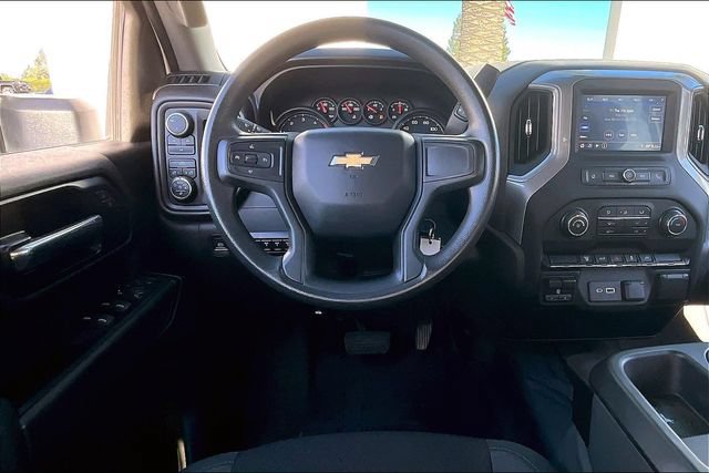 Certified 2022 Chevrolet Silverado 2500 Custom w/ Custom Value Package AWD/4WD image 5