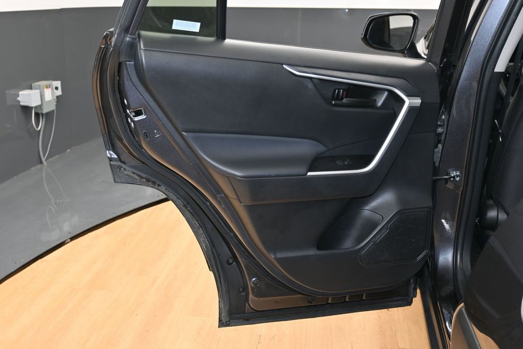 Used 2024 Toyota RAV4 LE image 36