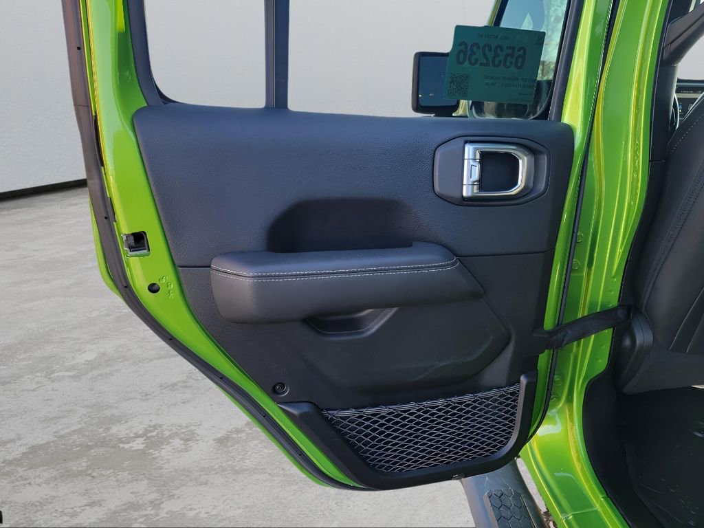 Used 2019 Jeep Wrangler Unlimited Sahara image 22