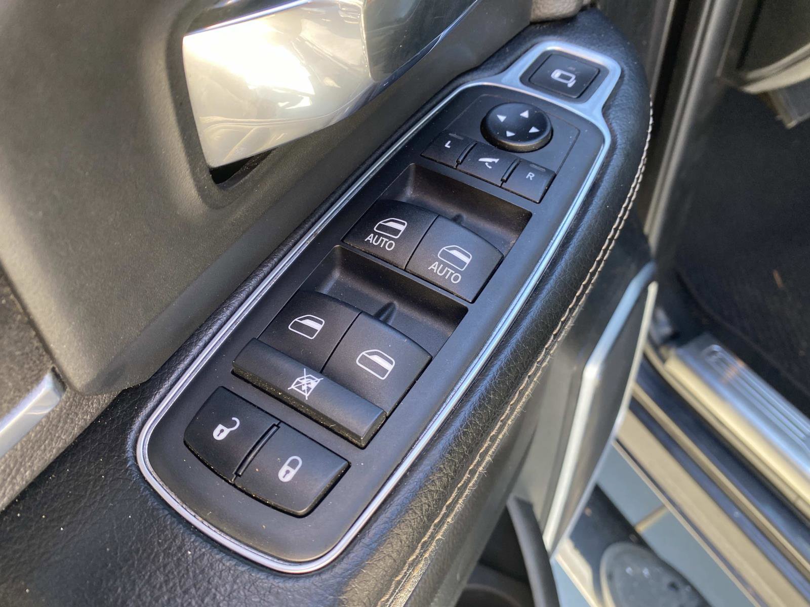 Used 2019 RAM 2500 Laramie image 21