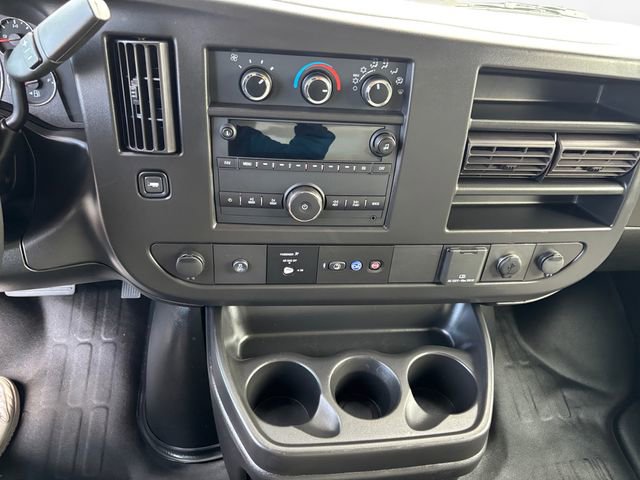 Used 2023 GMC Savana 3500 Work Van w/ Power Convenience Package image 10