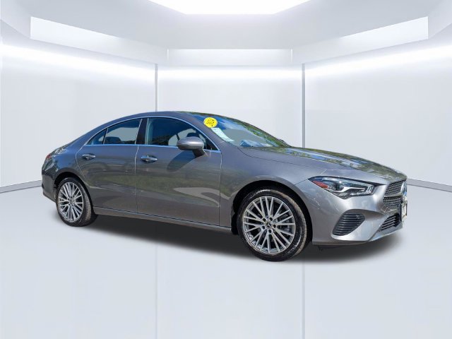 Used 2025 Mercedes-Benz CLA 250 4MATIC image 2