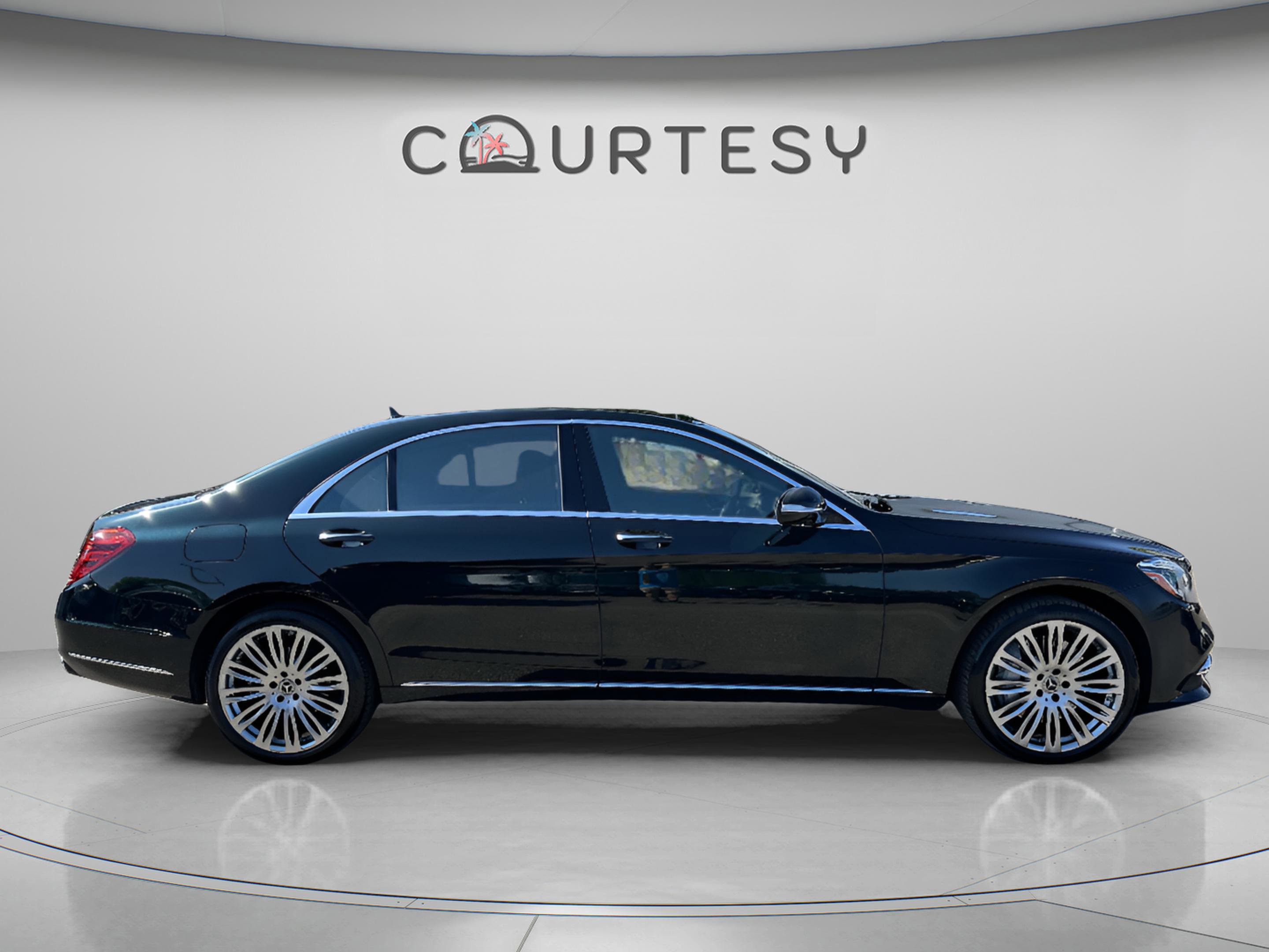 Used 2020 Mercedes-Benz S 560 4MATIC Sedan image 8