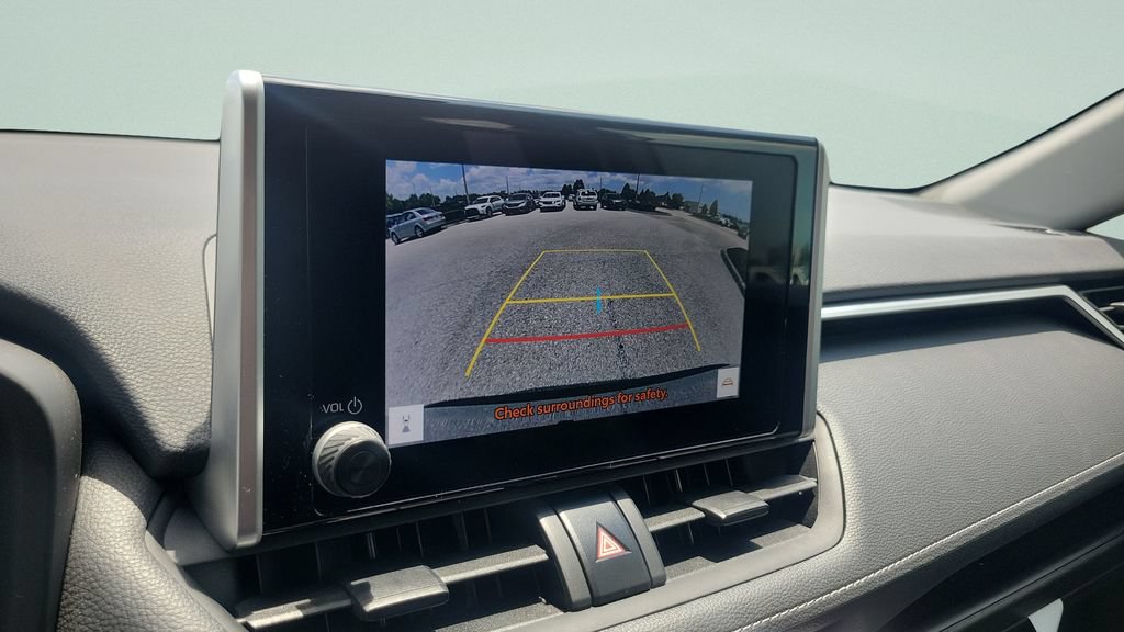 Certified 2025 Toyota RAV4 XLE AWD/4WD image 17