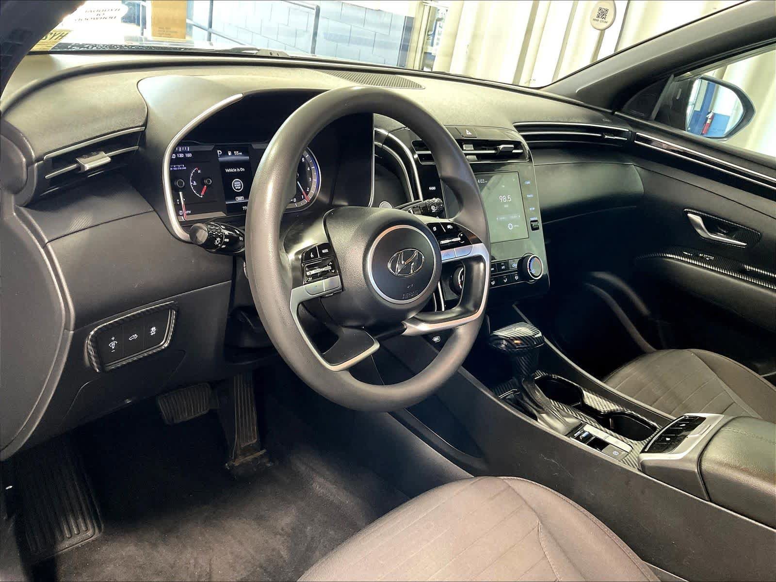 Used 2022 Hyundai Santa Cruz SEL image 8