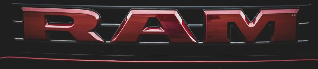 Used 2018 RAM 2500 Lone Star w/ Sport Appearance Group image 3