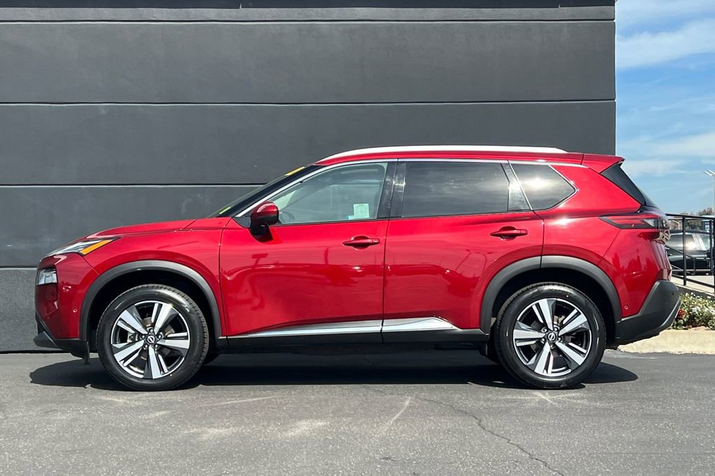 Used 2023 Nissan Rogue SL w/ SL Premium Package image 9