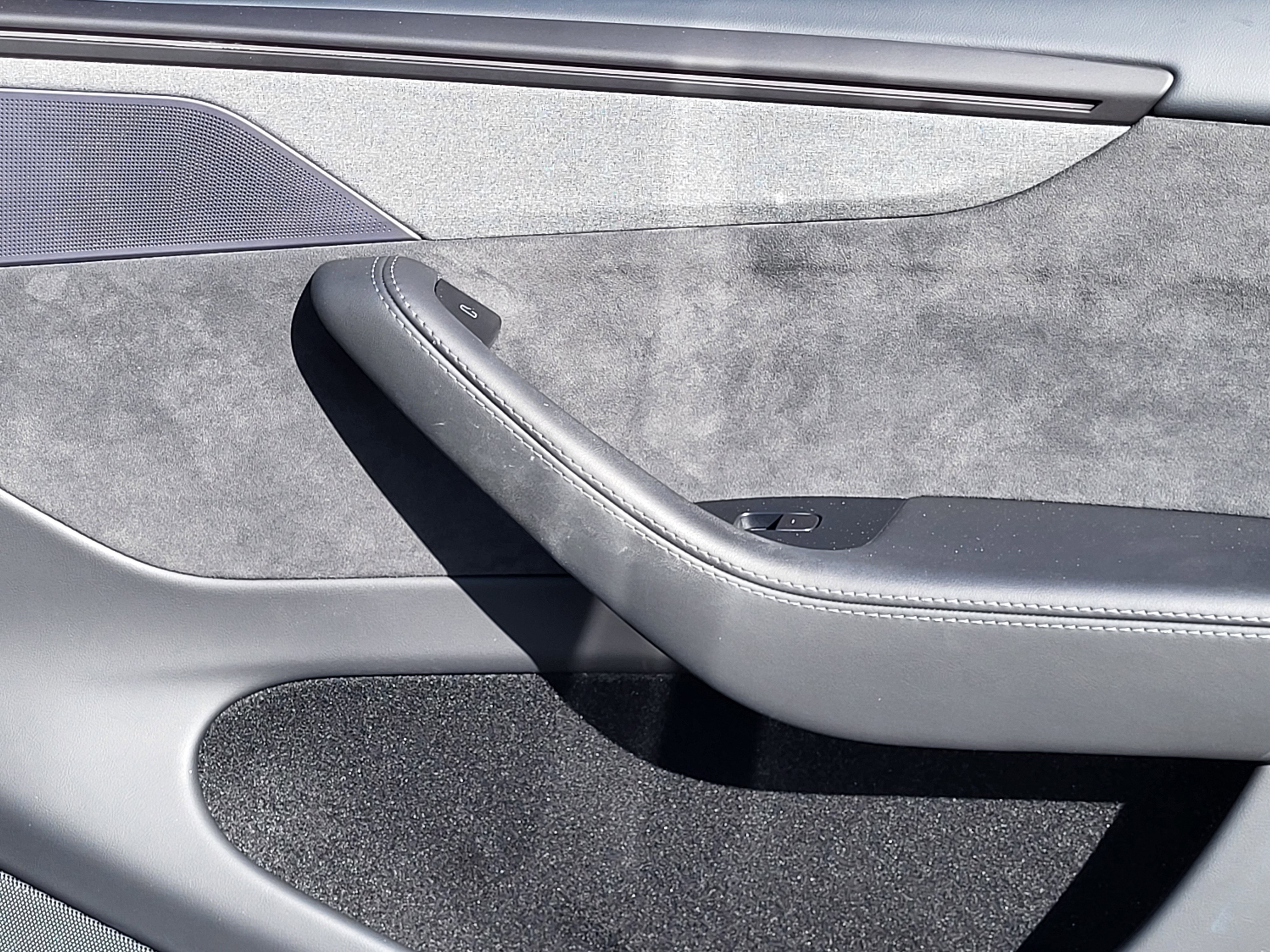 Used 2026 Tesla Model Y Long Range image 15