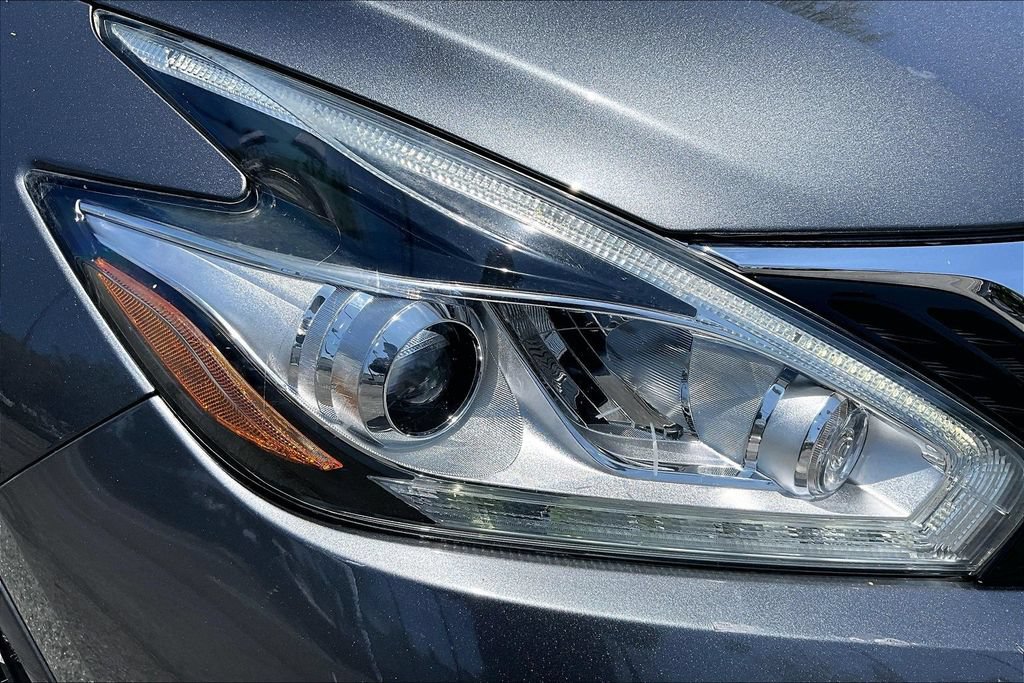Used 2016 Nissan Murano Platinum FWD image 25