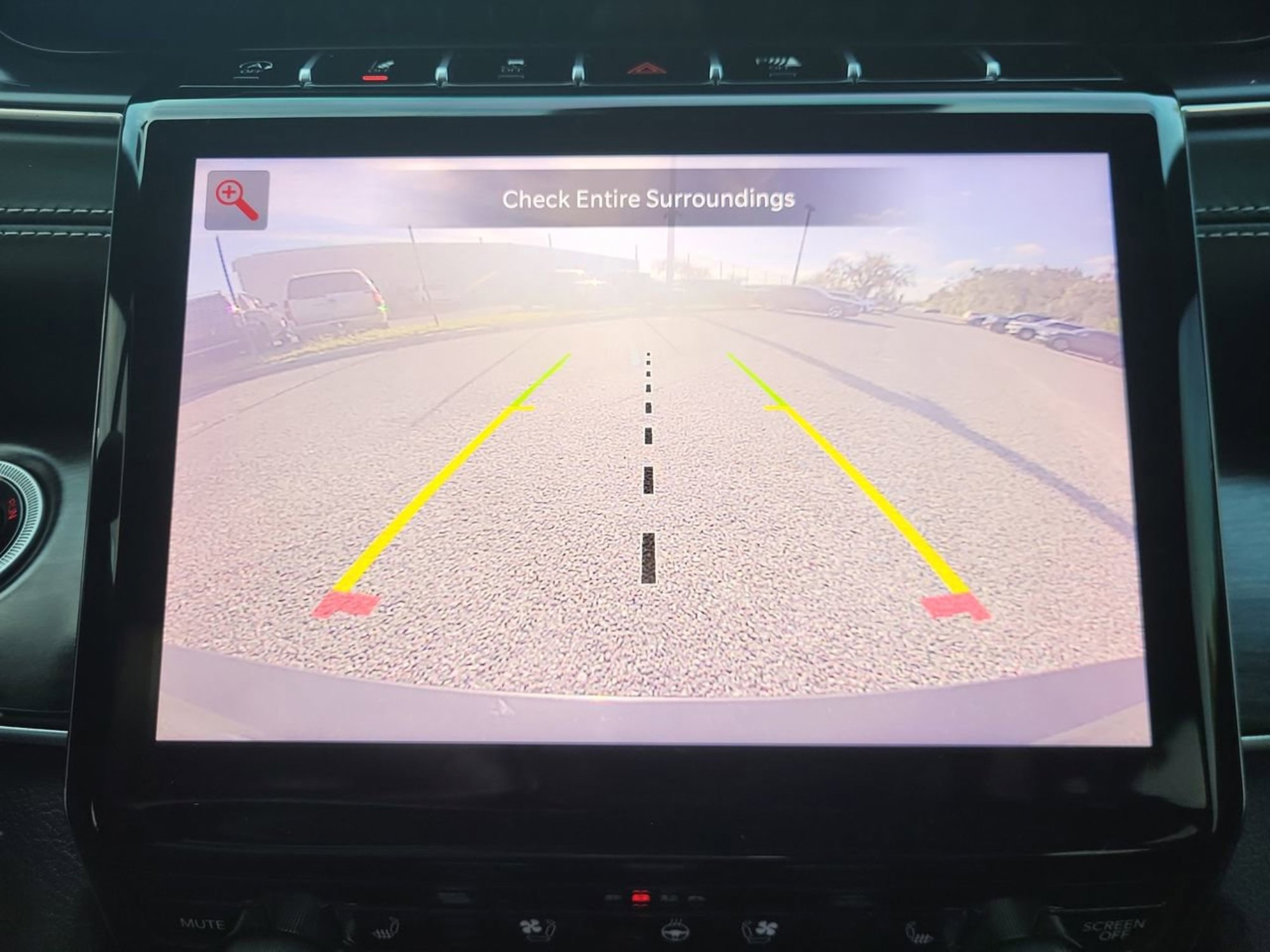 Used 2022 Jeep Grand Cherokee L Overland w/ Luxury Tech Group IV image 24