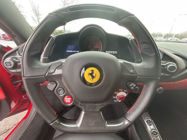 Used 2018 Ferrari 488 GTB RWD image 14